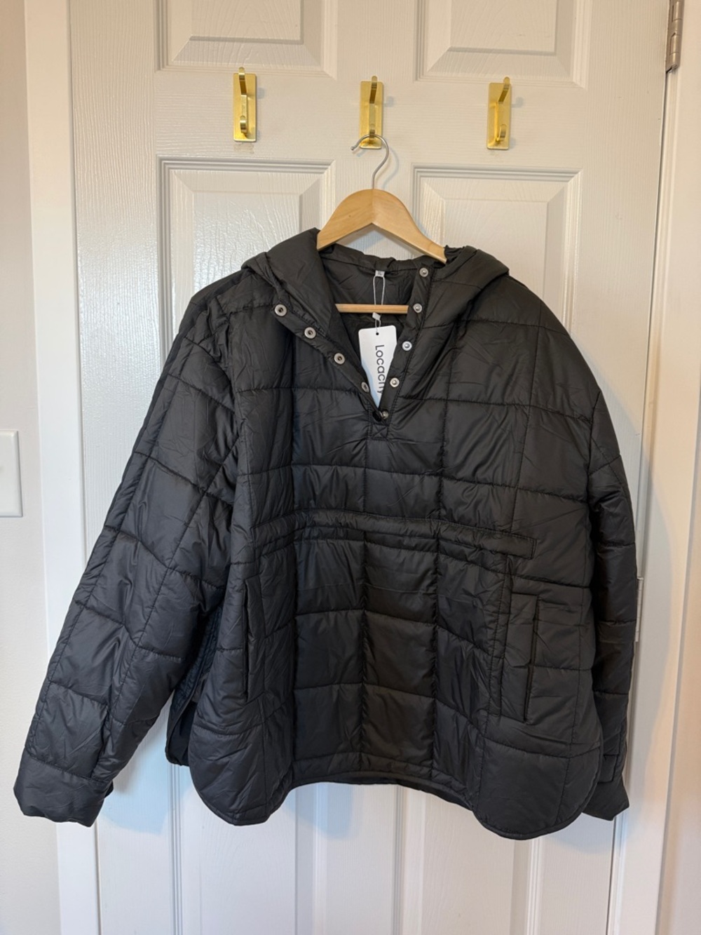 Amazon Black Hooded Quilted Puffer Jacket